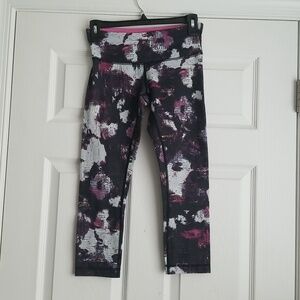 Lululemon Women's Crop Leggings